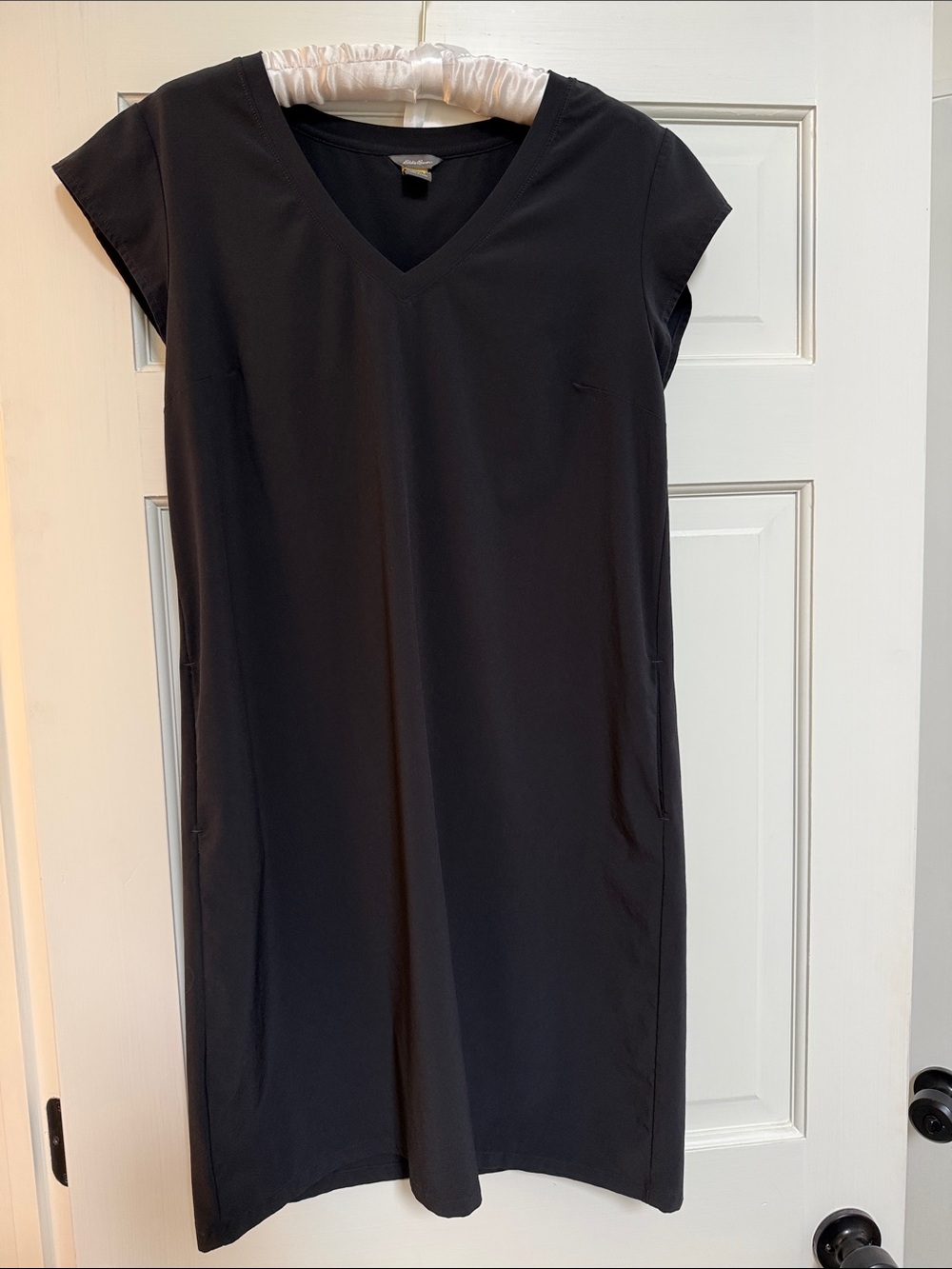 Eddie Bauer Classic Black V-Neck Shift Dress with Pockets